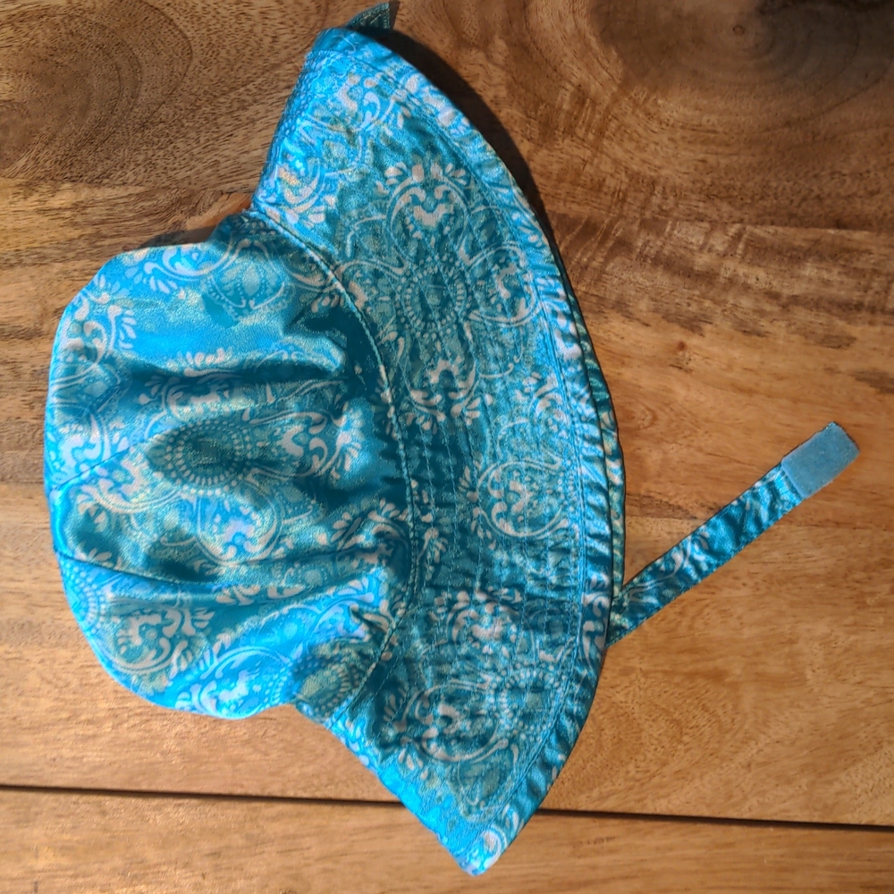 Sun hat - Picture 2 of 3